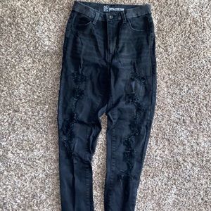 These are a 7 and they are black and ripped